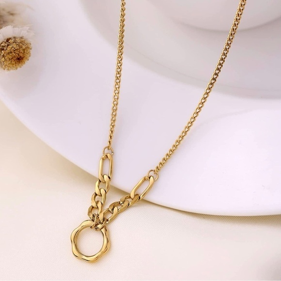 GOLD 18k Gold Plated Circle Chain Necklace - Picture 2 of 3